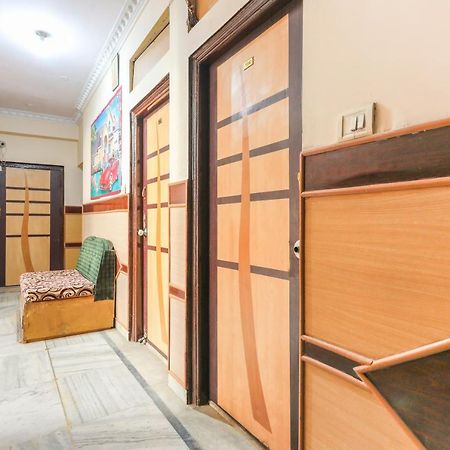 Отель Oyo 62194 Pleasure Palace Индаур Экстерьер фото